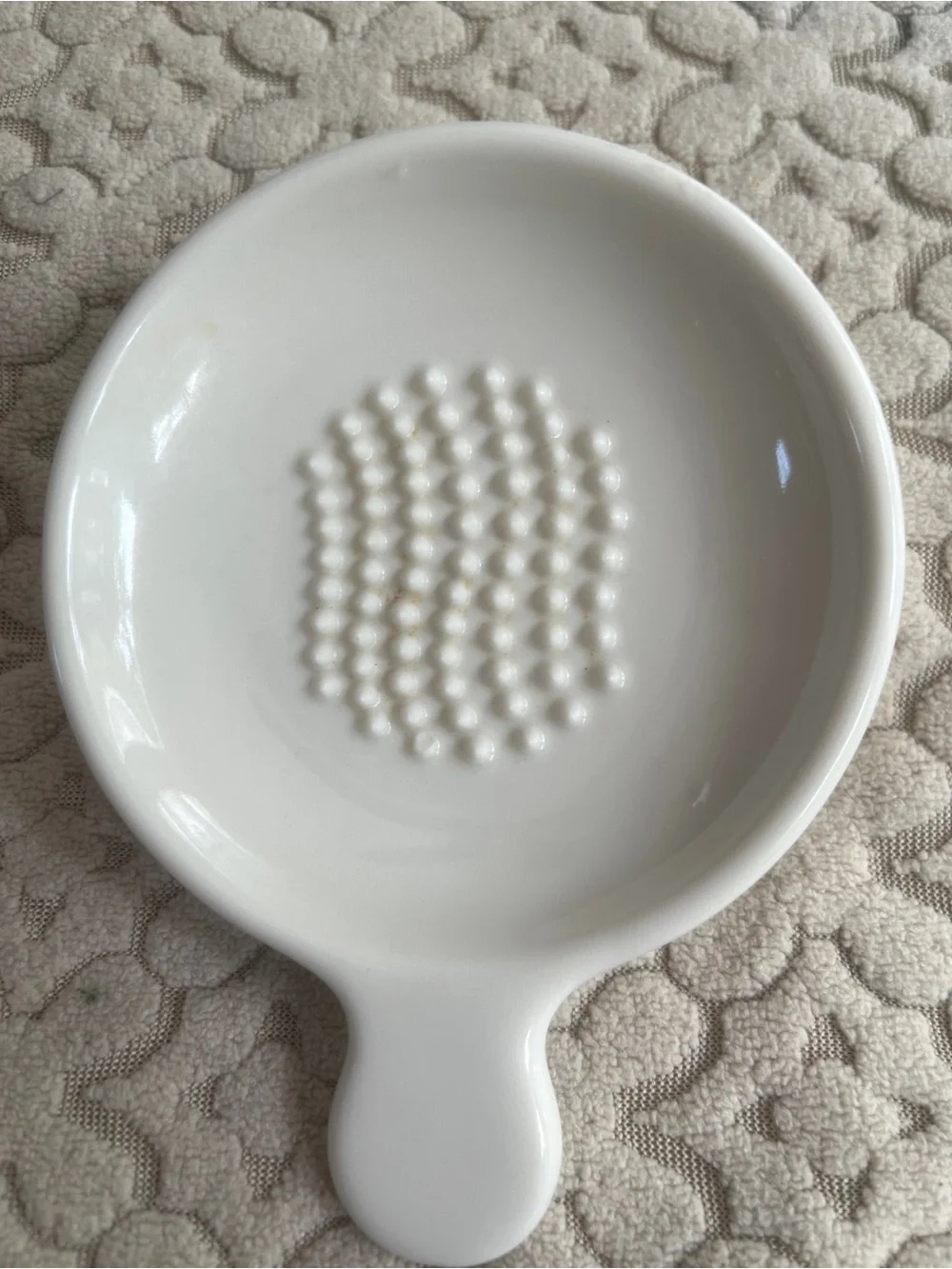 Revol France White Porcelain Ceramic Garlic Ginger Grater Zester with Handle -